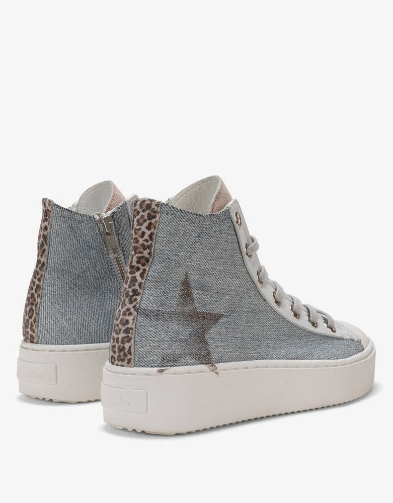
                      
                        LONG ISLAND JEANS LEO - STELLA
                      
                    