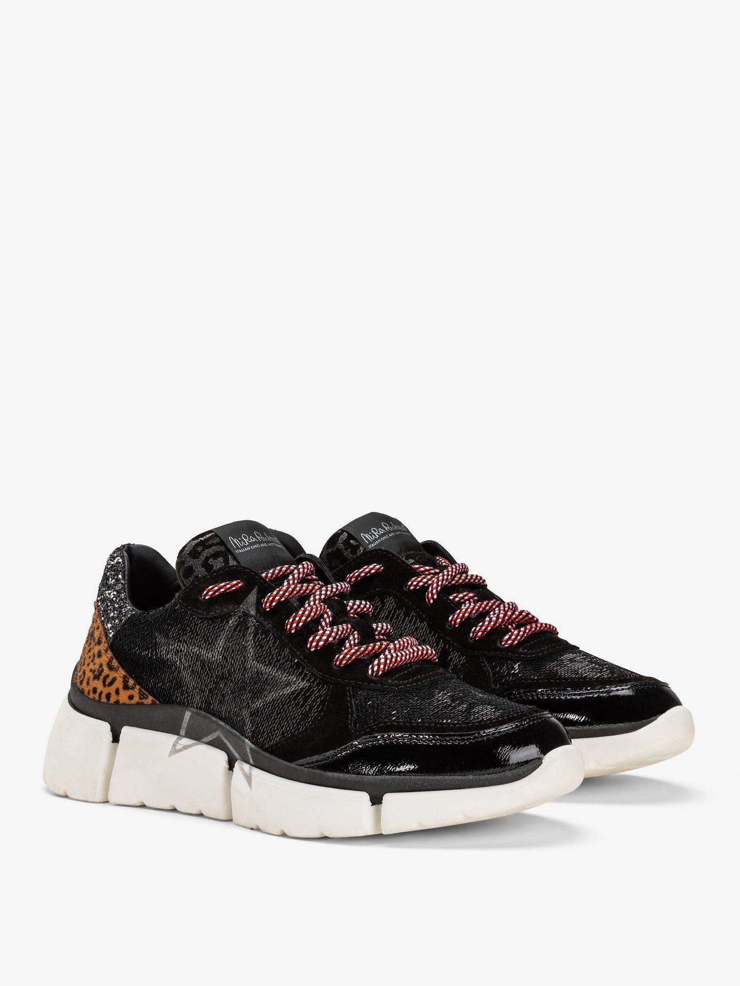 CHUNKY SNEAKERS STINGER GLAM DARK - STELLA