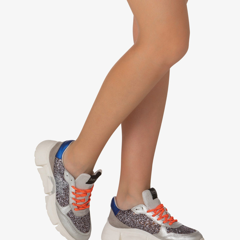 
                      
                        CHUNKY SNEAKERS STINGER DAZZLING BLUE - STELLA ARGENTO
                      
                    